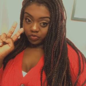 Meet your Posher, Alexia